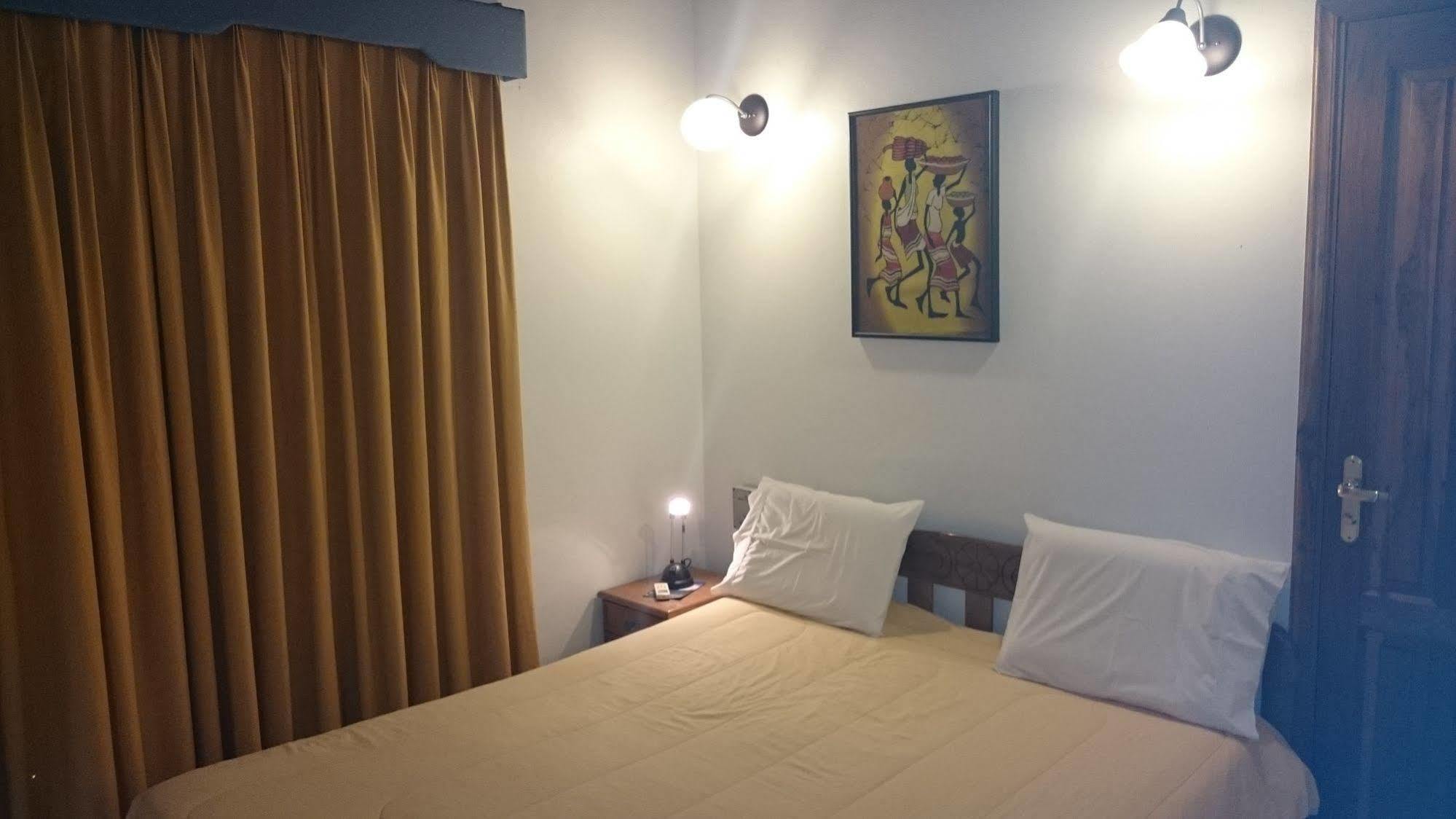 Apart Hotel Porta Westfalica Асунсьйон Екстер'єр фото